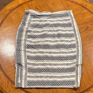 LOFT Black and White Patterned Knit Pencil Skirt